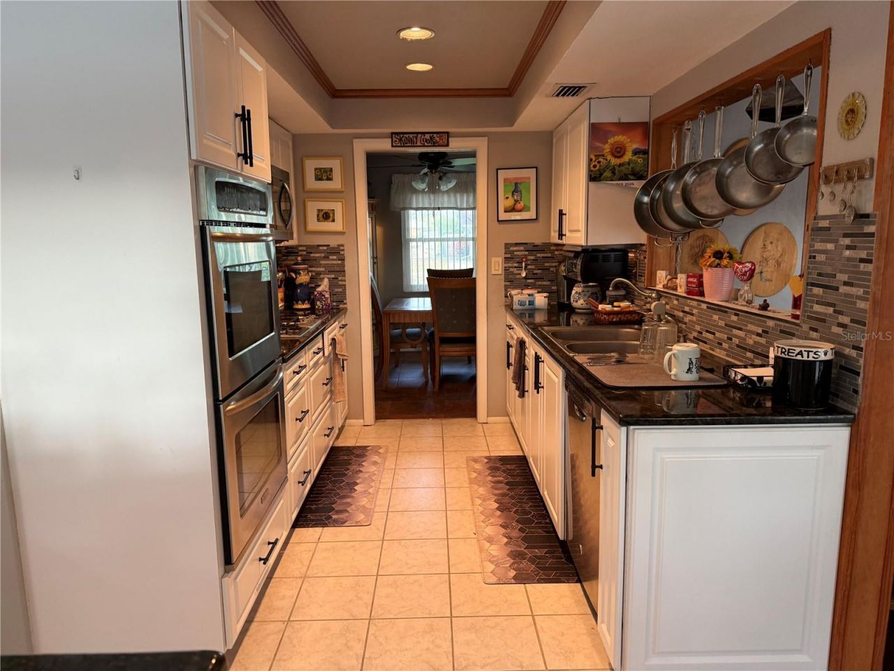 566 E Park Drive, Largo, FL 33771 Photo