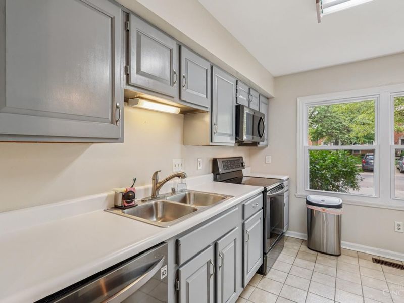 9130 Dominion Circle, Symmes Township, OH 45249 Photo 14