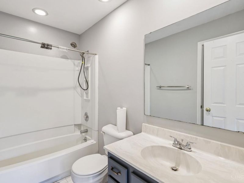 9130 Dominion Circle, Symmes Township, OH 45249 Photo 32