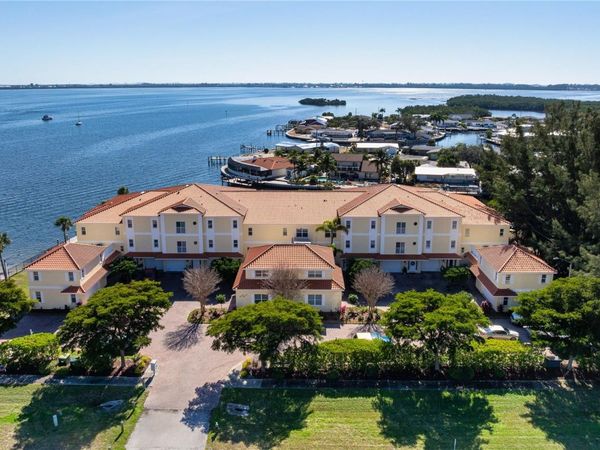 9923 MANATEE AVENUE W, BRADENTON, FL 34209