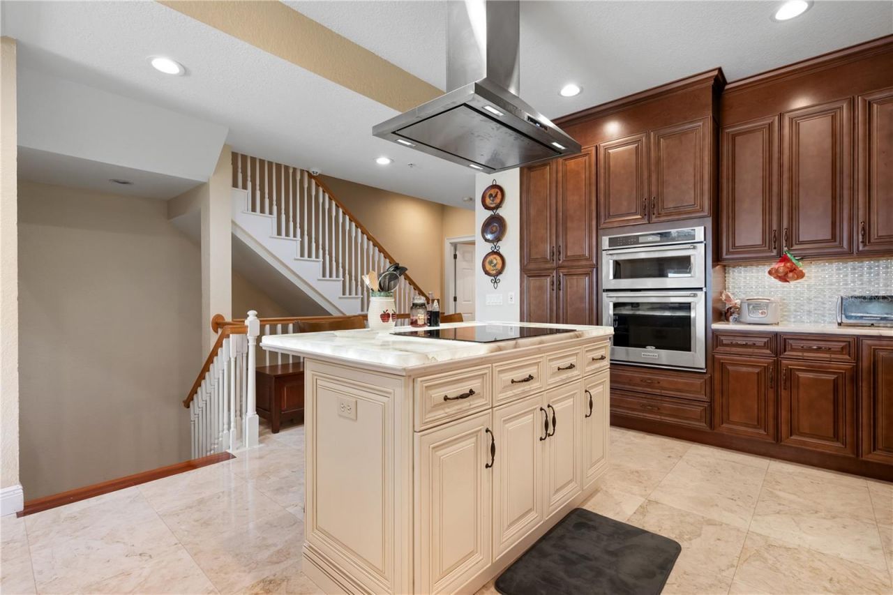 9923 Manatee Avenue W, Bradenton, FL 34209 Photo