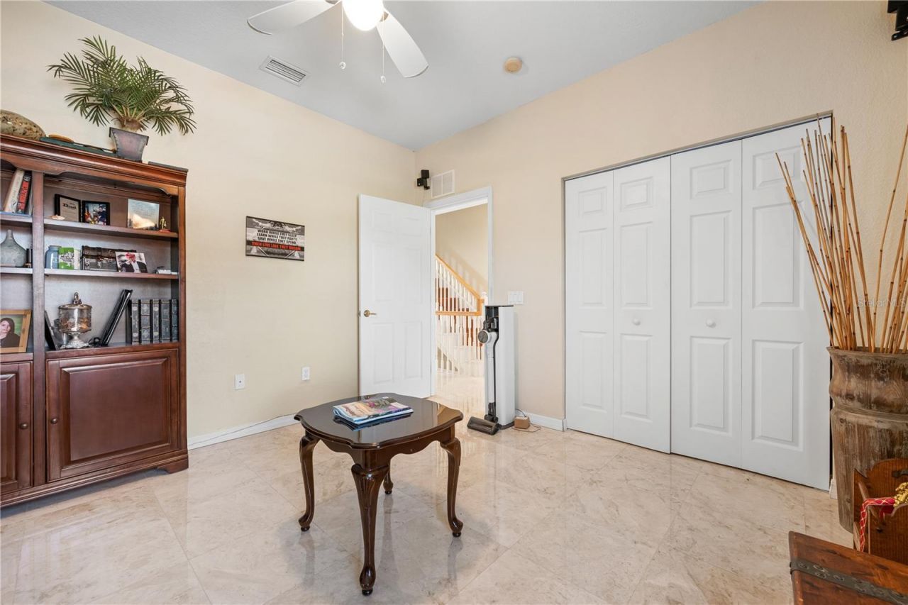 9923 Manatee Avenue W, Bradenton, FL 34209 Photo