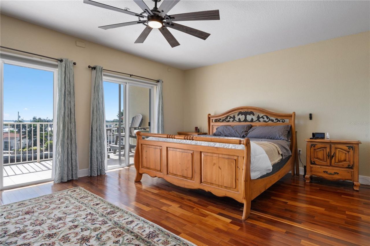 9923 Manatee Avenue W, Bradenton, FL 34209 Photo