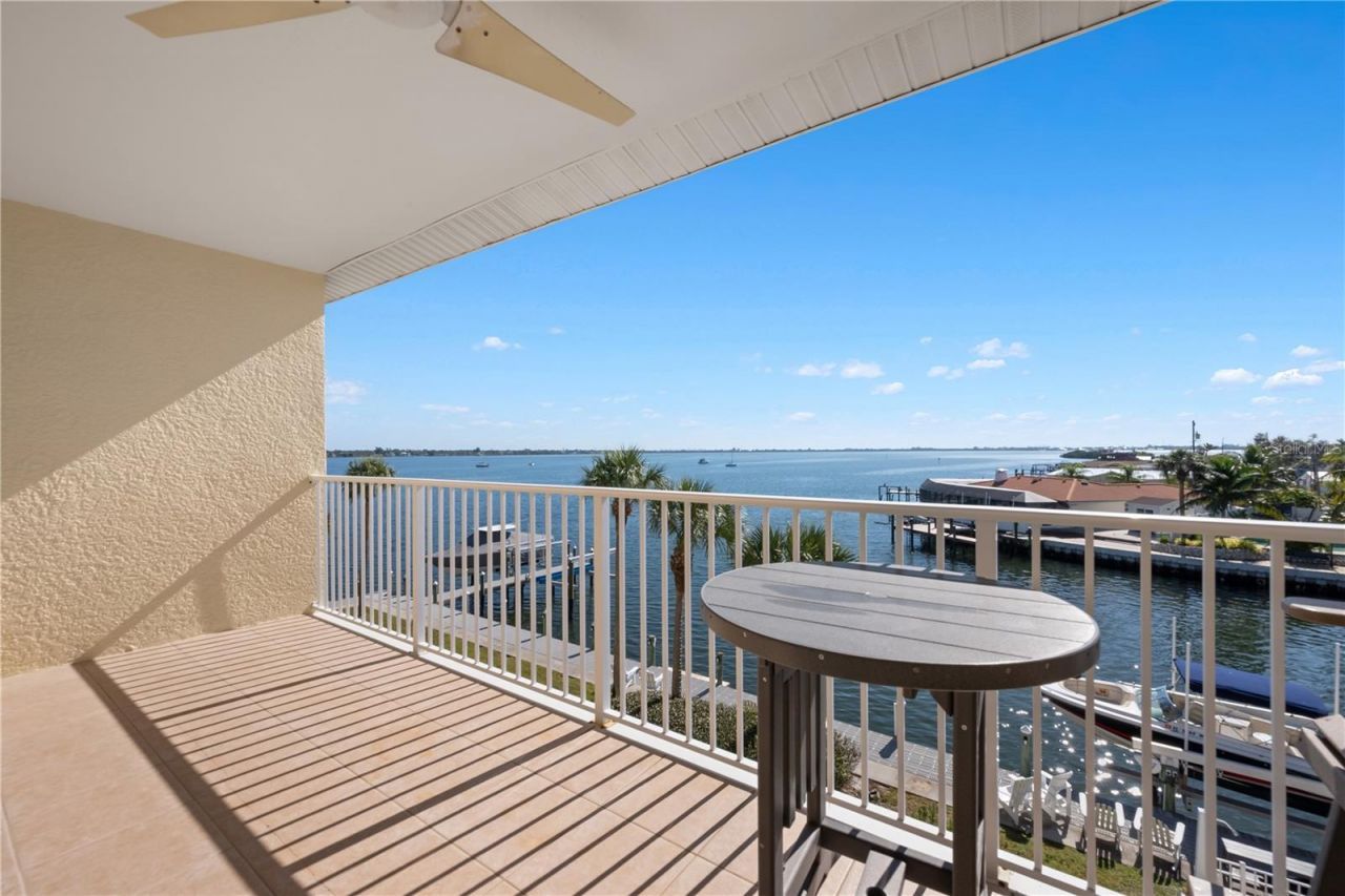 9923 Manatee Avenue W, Bradenton, FL 34209 Photo