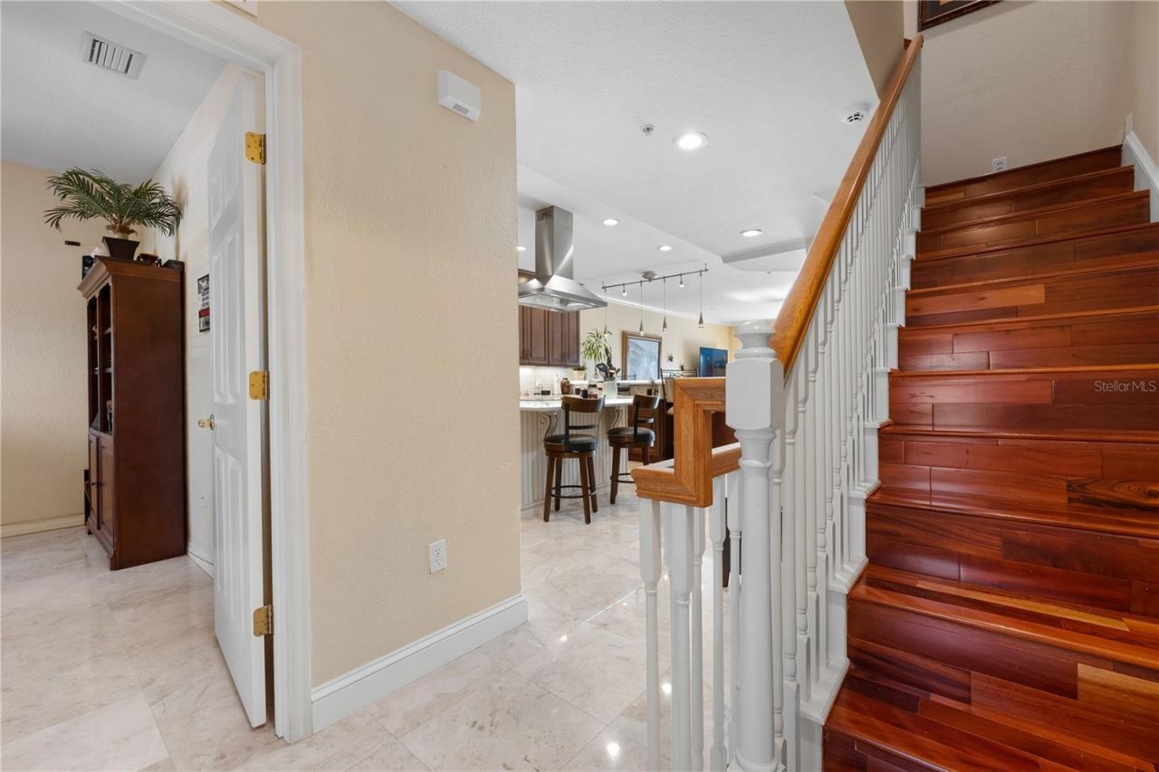 9923 Manatee Avenue W, Bradenton, FL 34209 Photo