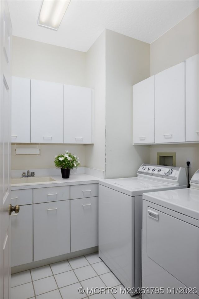 2379 SW Manor Hill Drive, Palm City, FL 34990 Photo