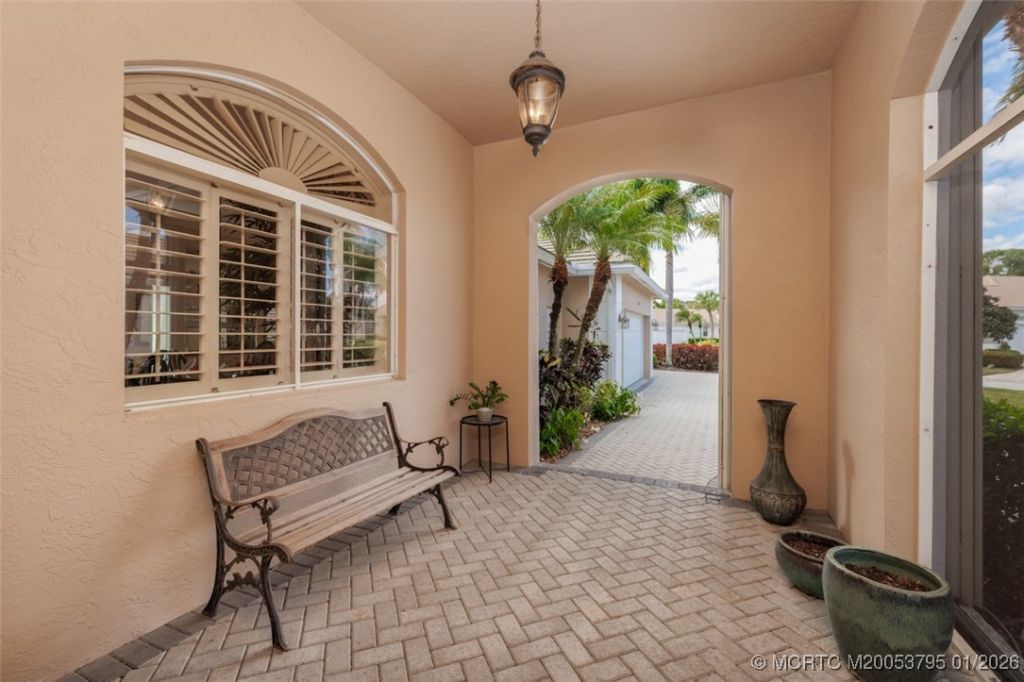 2379 SW Manor Hill Drive, Palm City, FL 34990 Photo