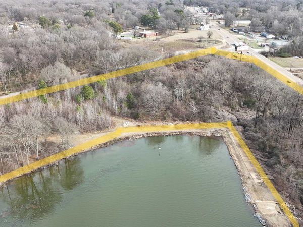 1351 W HOLMES RD, Memphis, TN 38109