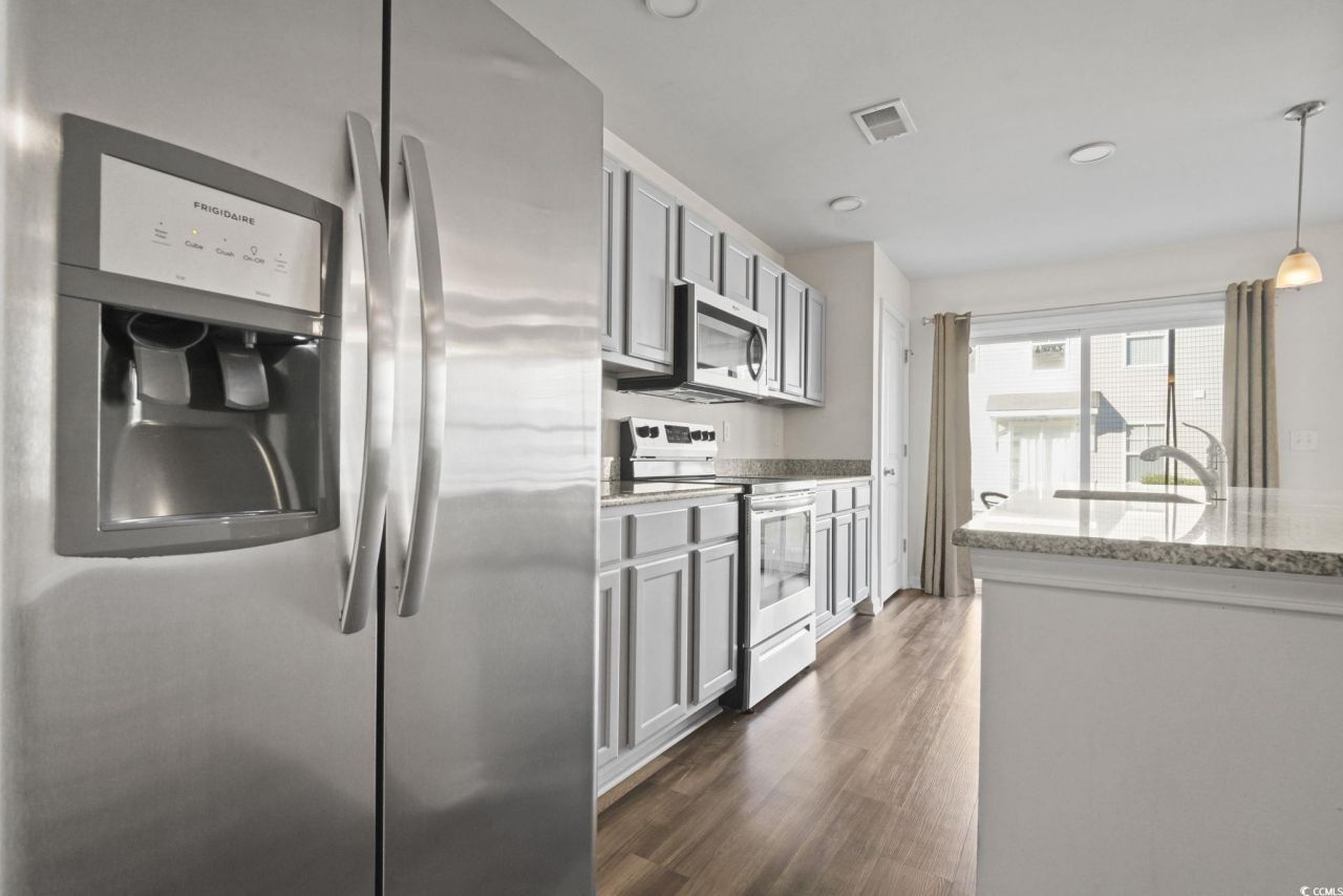 1117 Fairway Ln. Photo 12