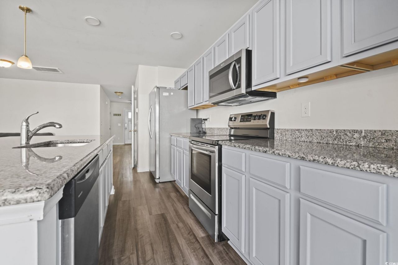 1117 Fairway Ln. Photo 13