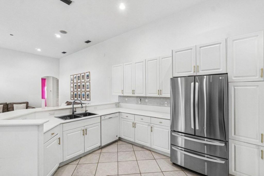 9641 Parkview Avenue, Boca Raton, FL 33428 Photo