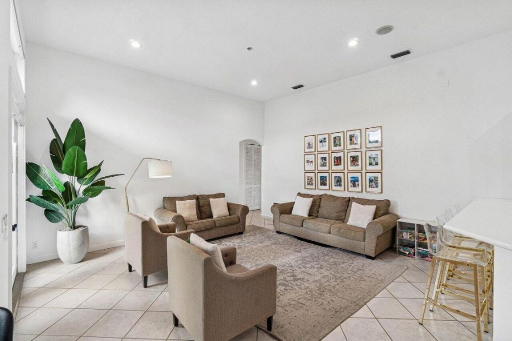 9641 Parkview Avenue, Boca Raton, FL 33428 Photo