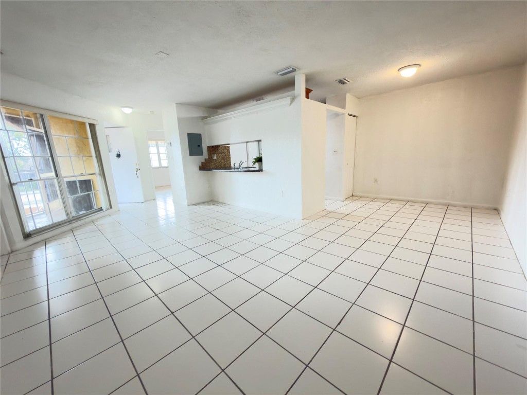 15675 SW 74th Circle Drive, Unit 14, Miami, FL 33193 Photo