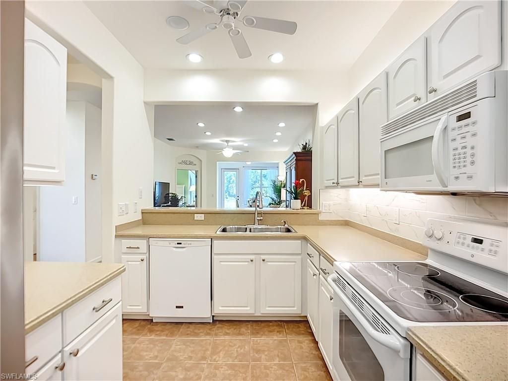 20910 Calle Cristal Ln, Unit 3, North Fort Myers, FL 33917 Photo