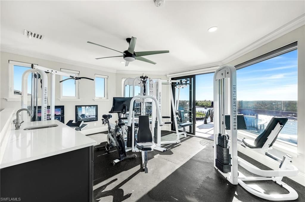 1518 Hermitage Ln, Cape Coral, FL 33914 Photo