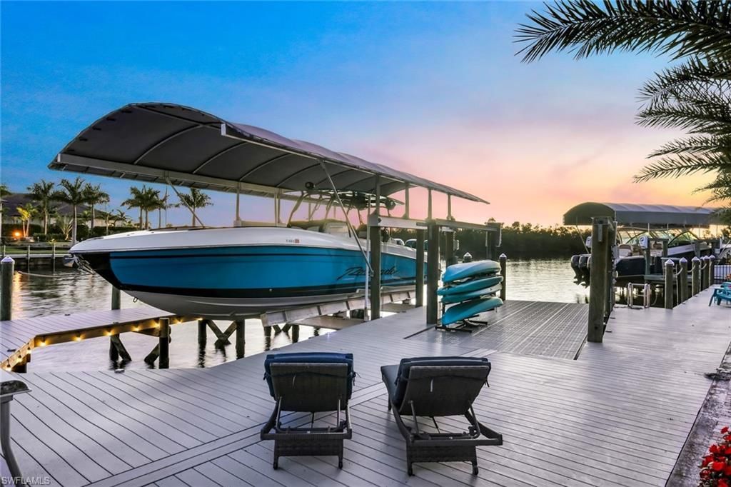 1518 Hermitage Ln, Cape Coral, FL 33914 Photo