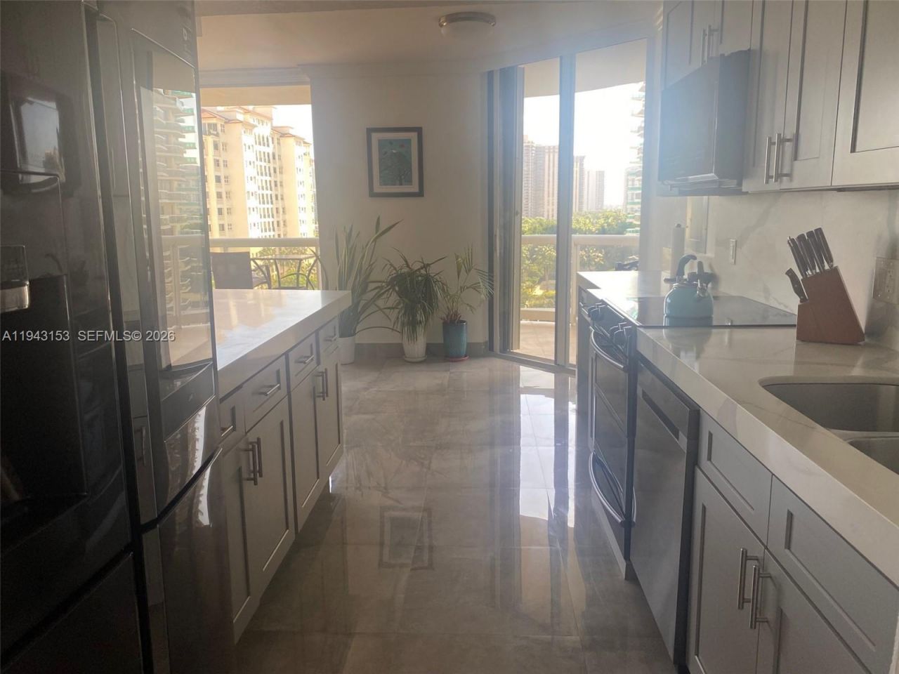 20191 E Country Club Dr , Unit 911, Aventura, FL 33180 Photo
