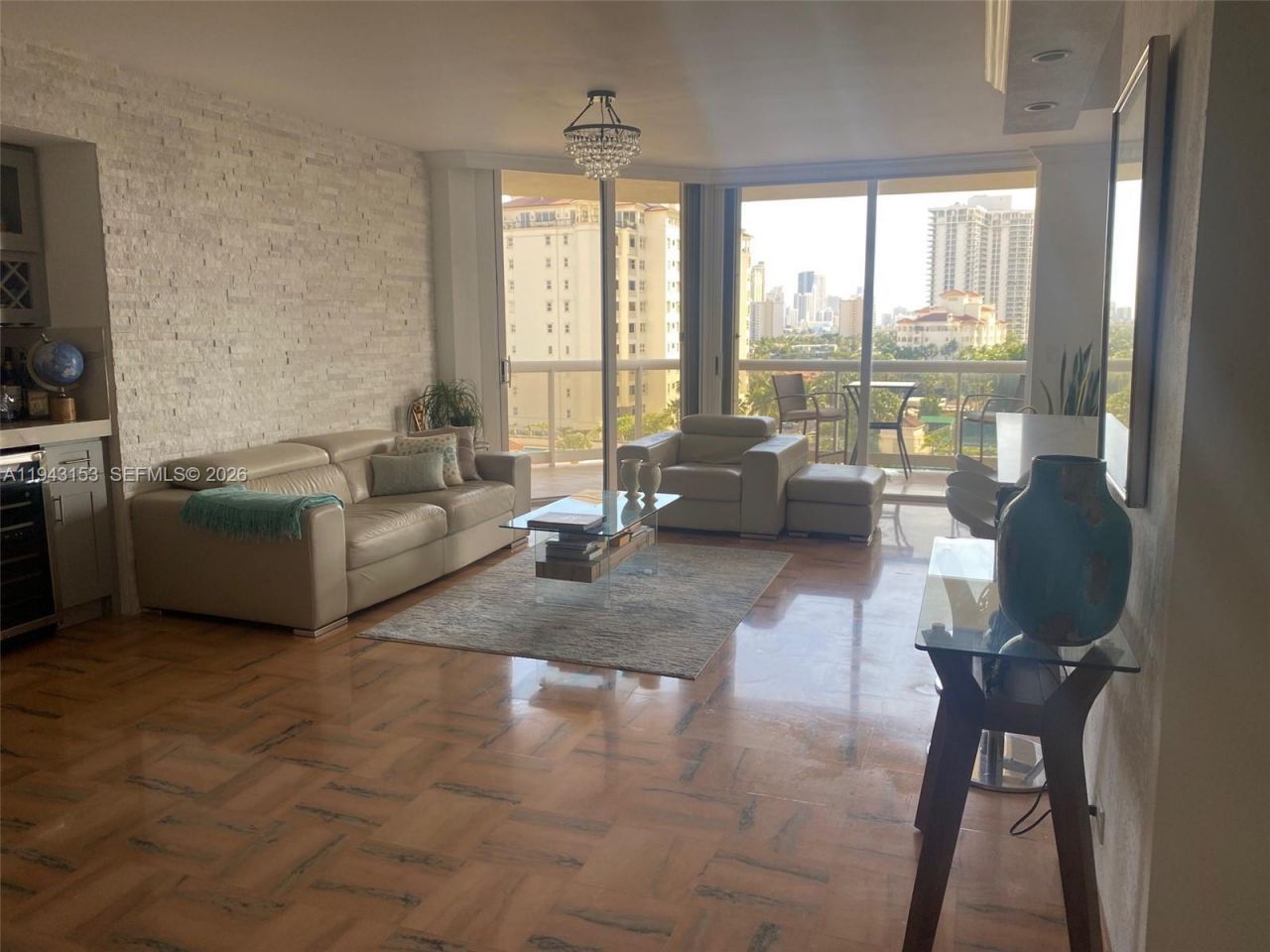 20191 E Country Club Dr , Unit 911, Aventura, FL 33180 Photo