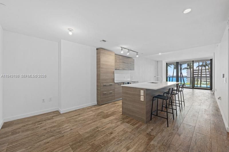 650 NE 32nd St, Unit 602, Miami, FL 33137 Photo