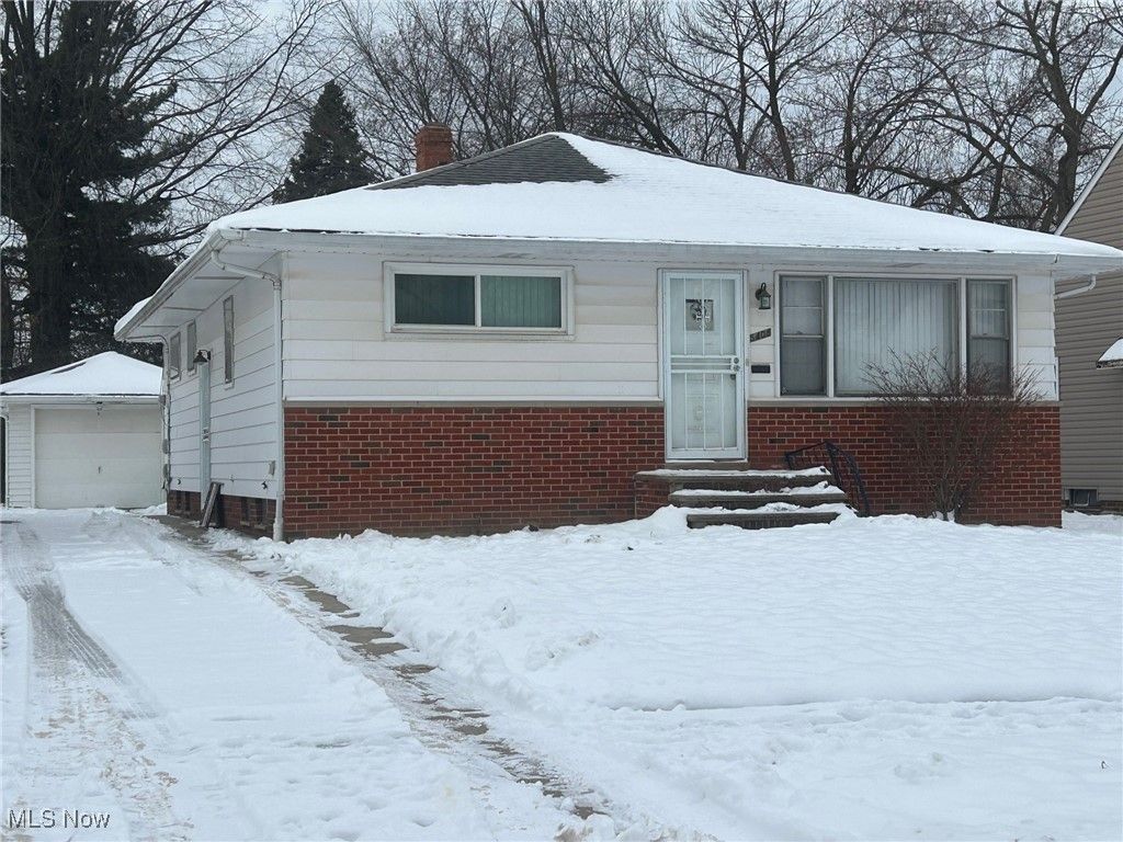 5408 Roland Drive, Garfield Heights, OH 44125 Main Photo