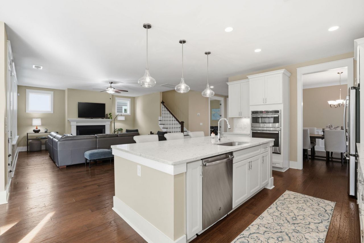 331 Weston Hall Drive Photo 14