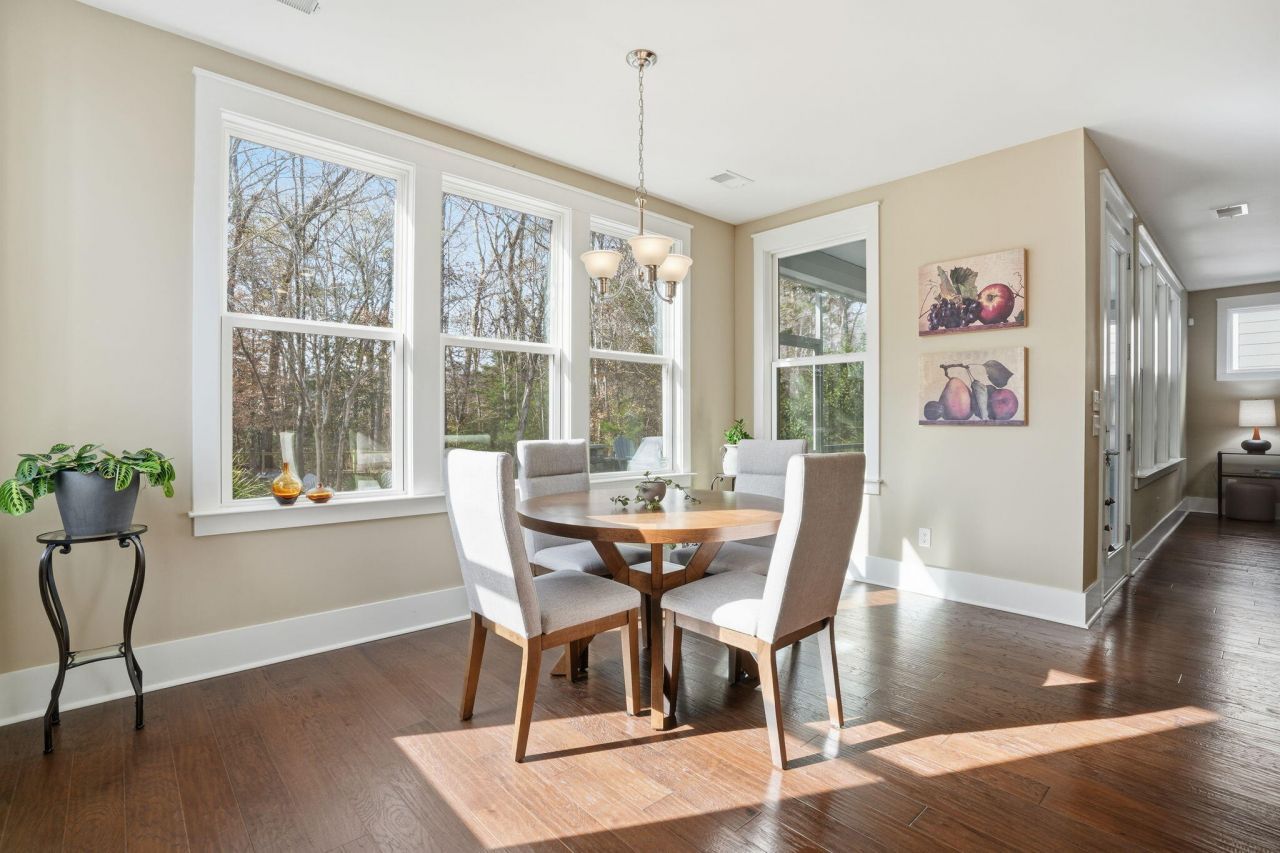 331 Weston Hall Drive Photo 18