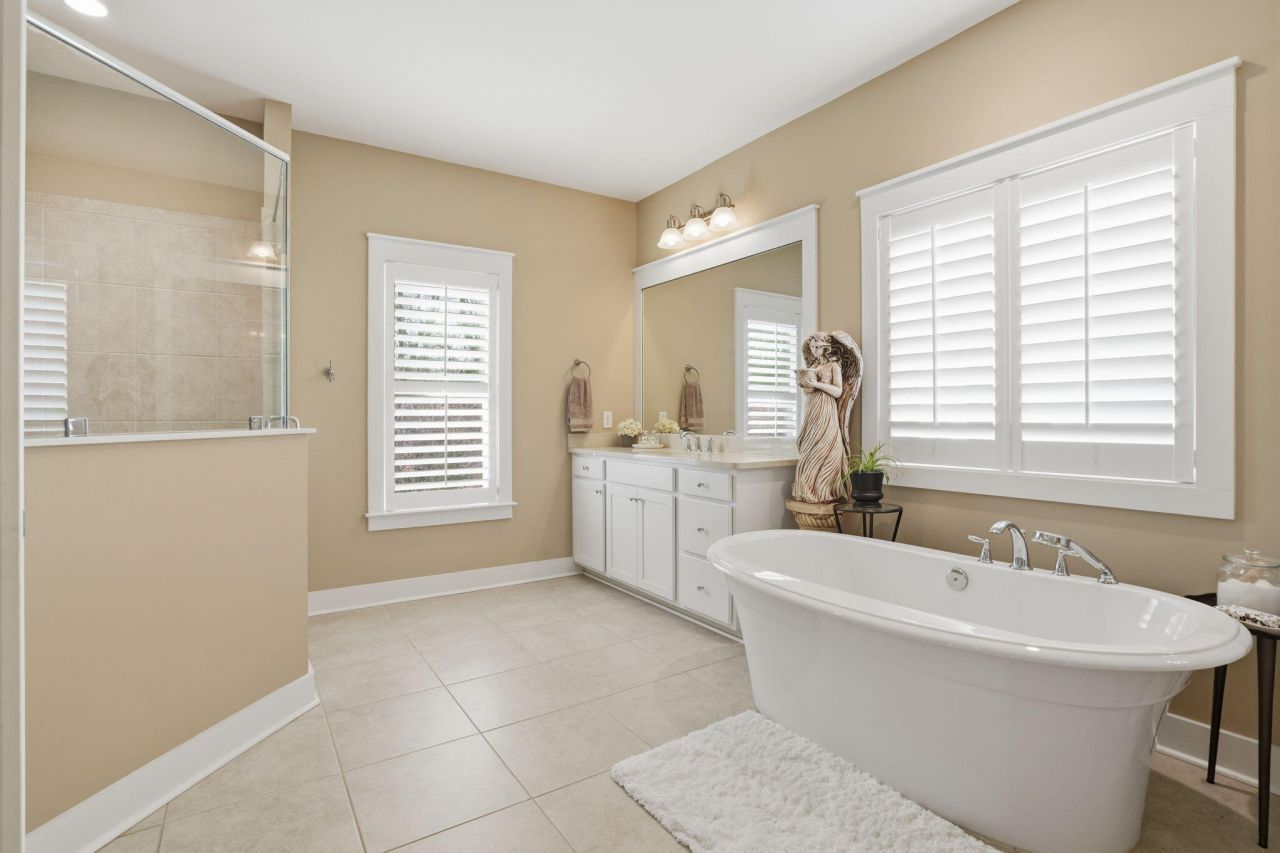 331 Weston Hall Drive Photo 29