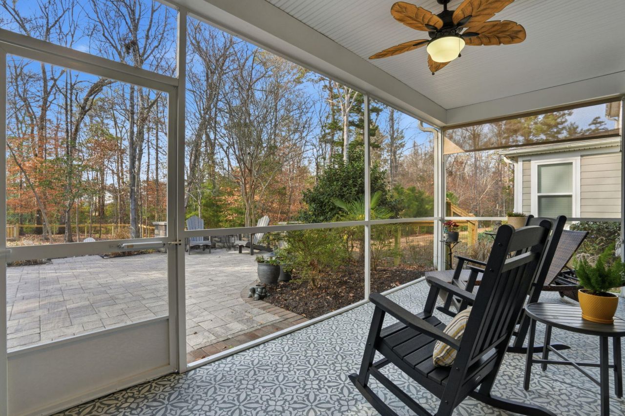 331 Weston Hall Drive Photo 38