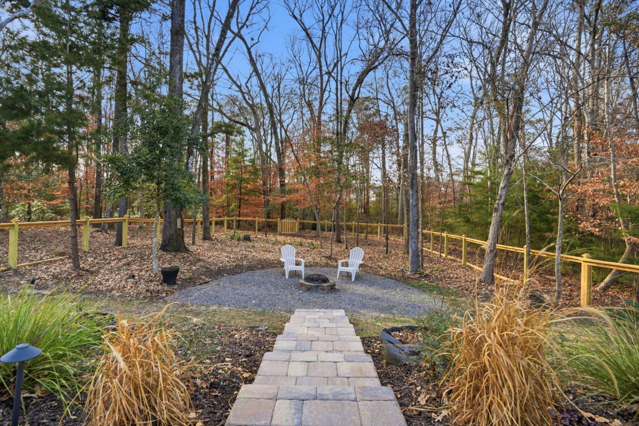 331 Weston Hall Drive Photo 40