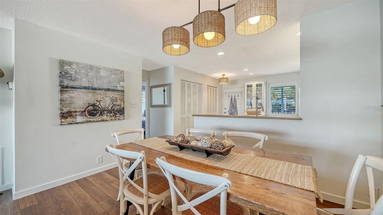 8977 Midnight Pass Road, Unit 222, Sarasota, FL 34242 Photo