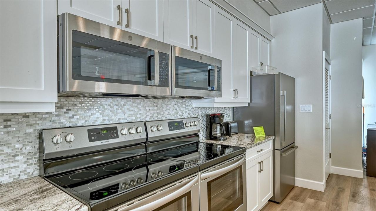 8977 Midnight Pass Road, Unit 222, Sarasota, FL 34242 Photo