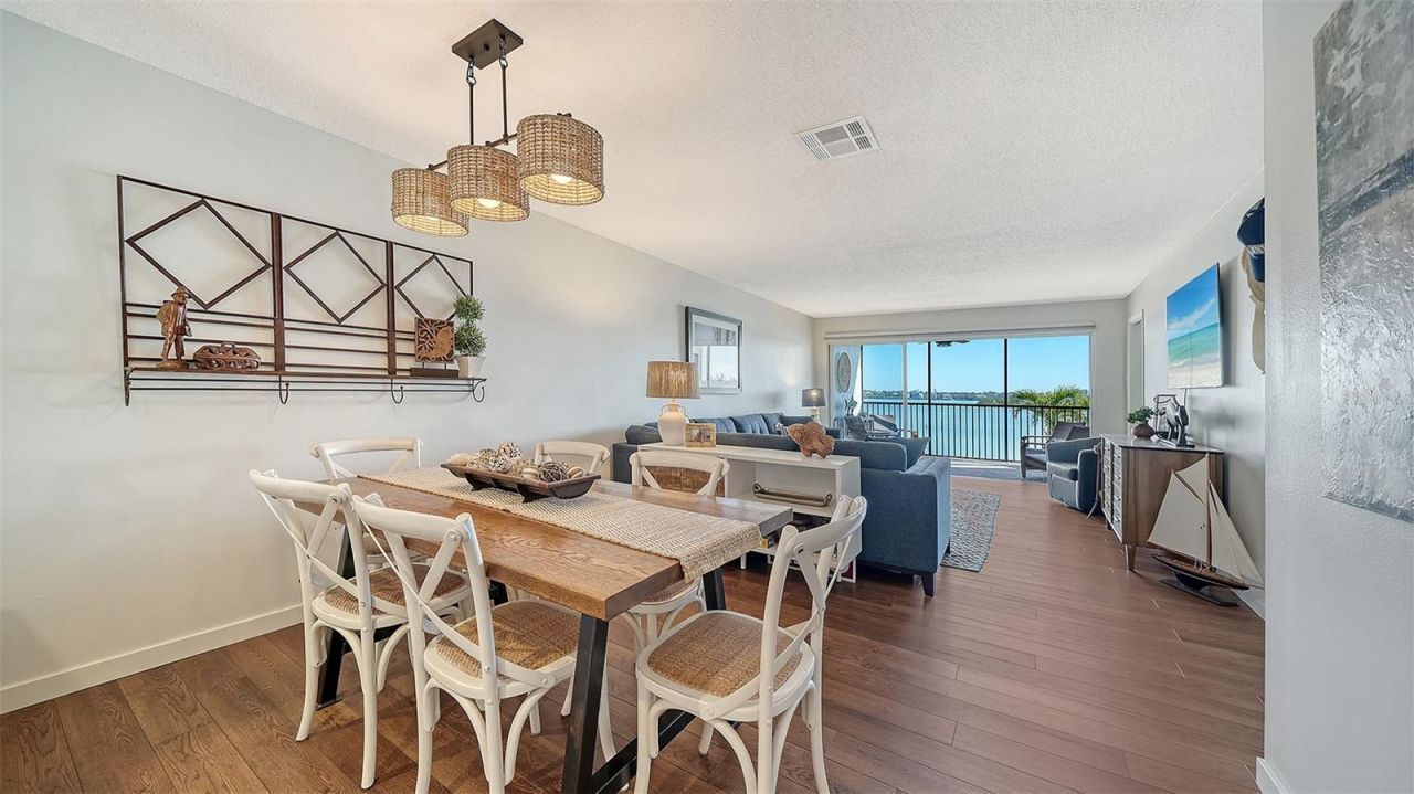 8977 Midnight Pass Road, Unit 222, Sarasota, FL 34242 Photo
