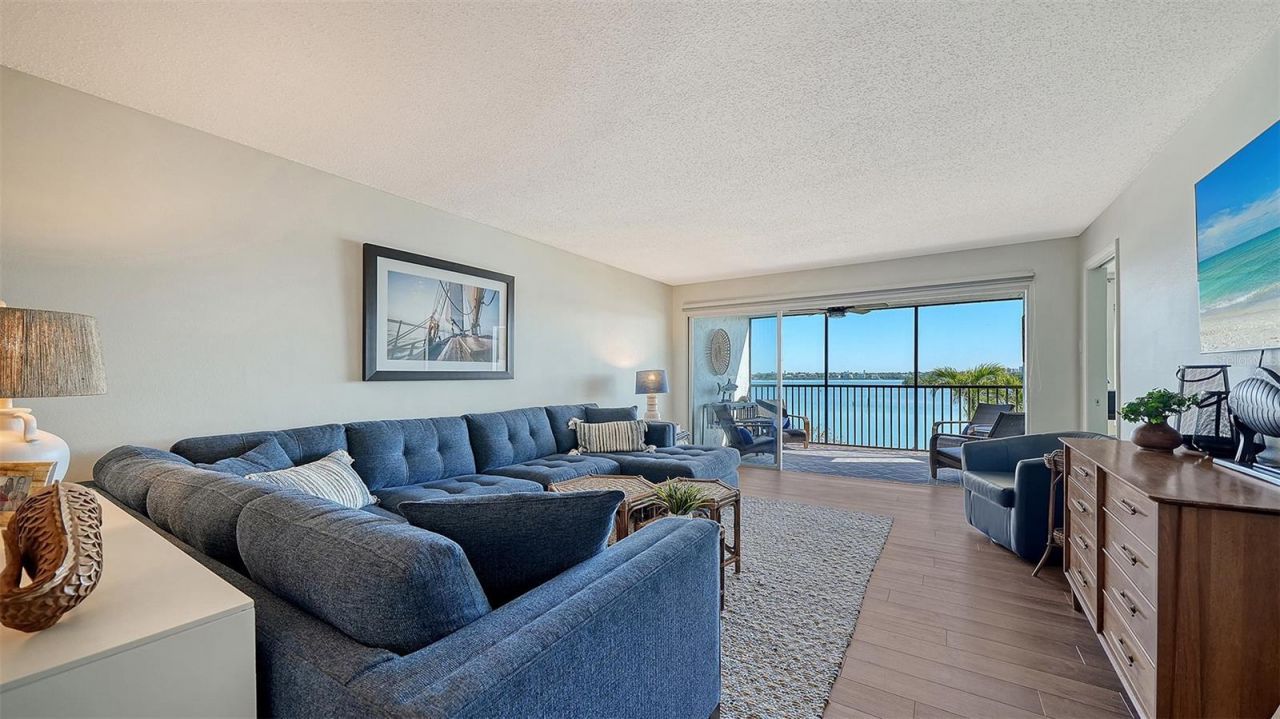 8977 Midnight Pass Road, Unit 222, Sarasota, FL 34242 Photo