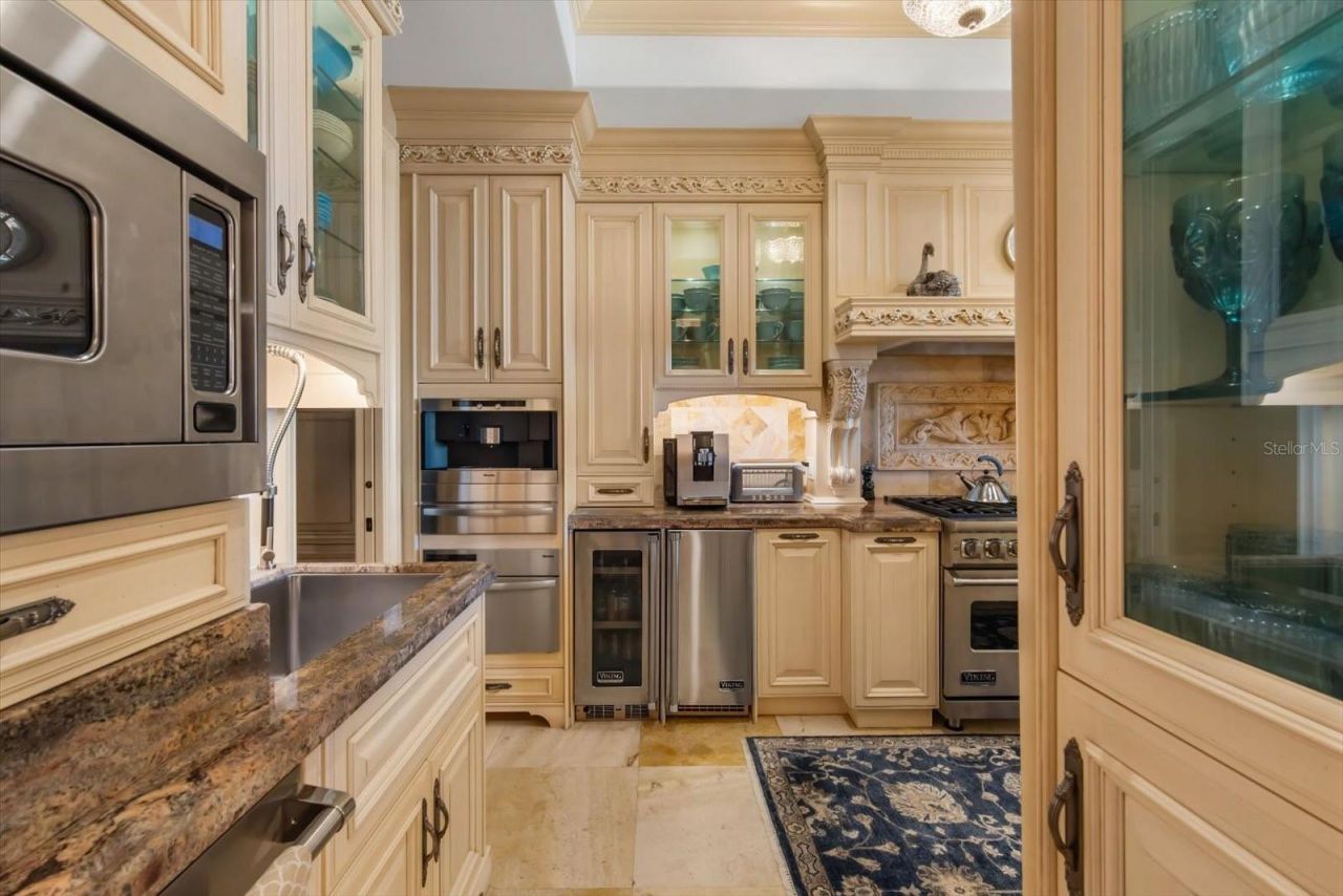 801 N Shore Drive, Anna Maria, FL 34216 Photo