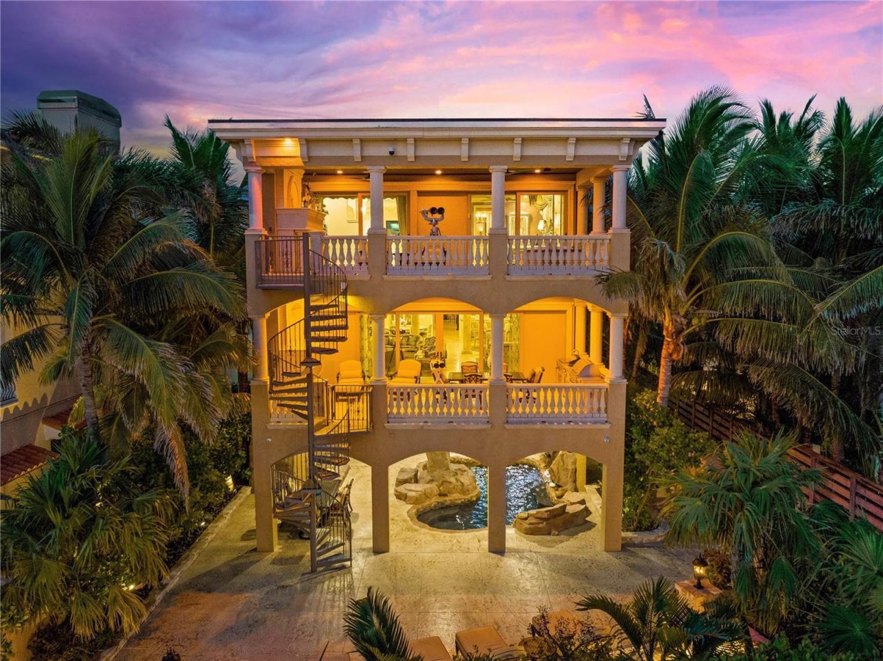 801 N Shore Drive, Anna Maria, FL 34216 Photo