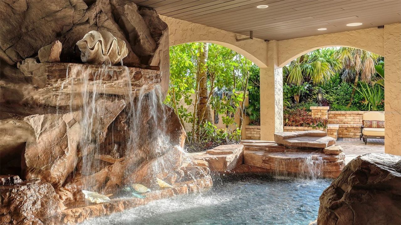 801 N Shore Drive, Anna Maria, FL 34216 Photo