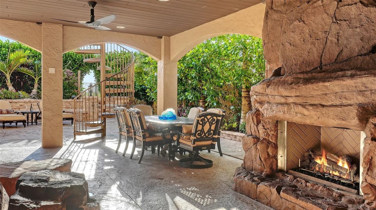 801 N Shore Drive, Anna Maria, FL 34216 Photo
