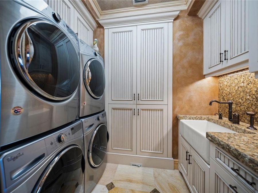 Property Image 81