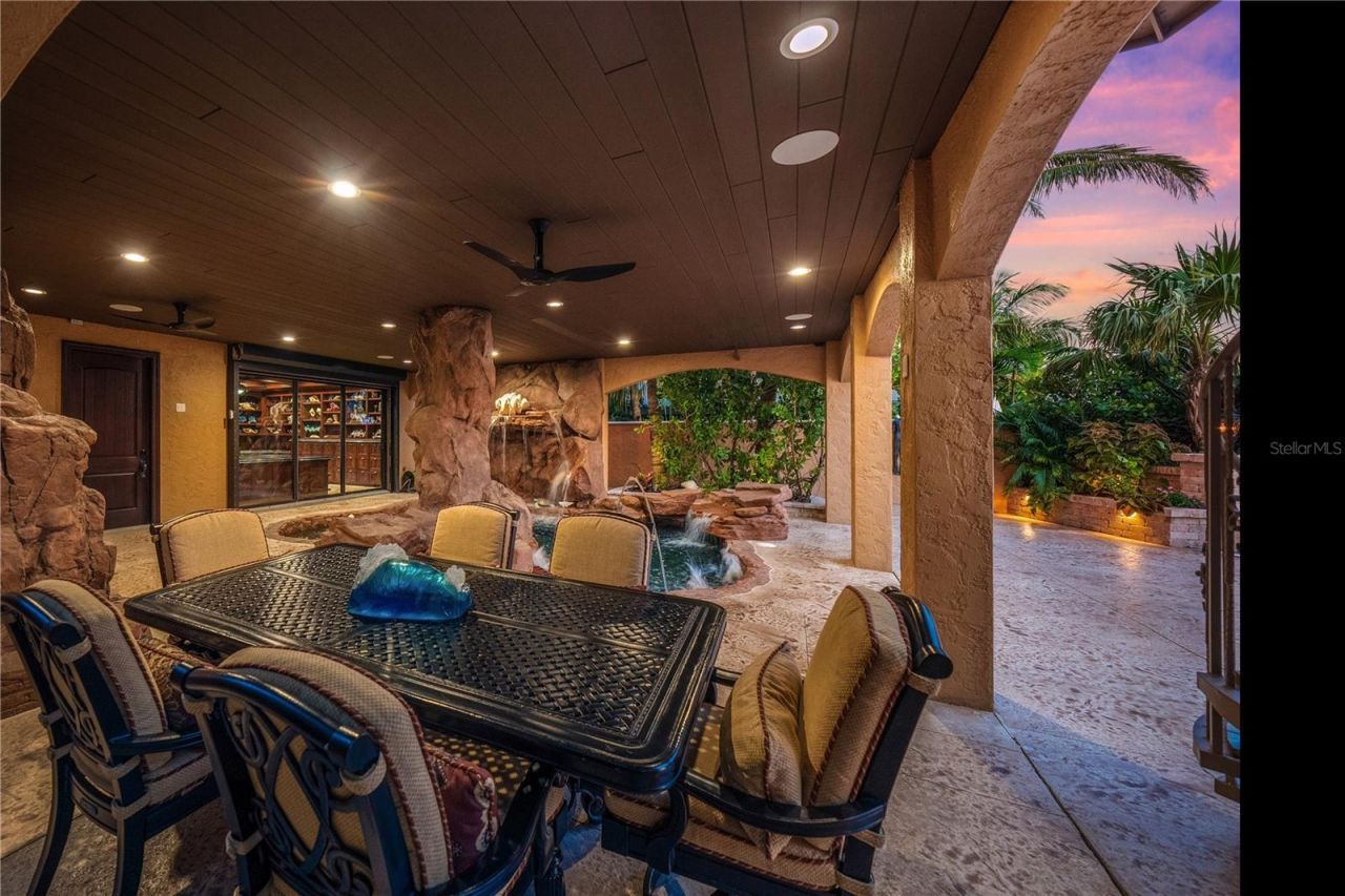 801 N Shore Drive, Anna Maria, FL 34216 Photo