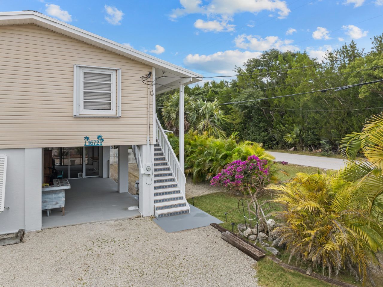 1672 Pandorea Lane, Big Pine Key, FL 33043 Photo