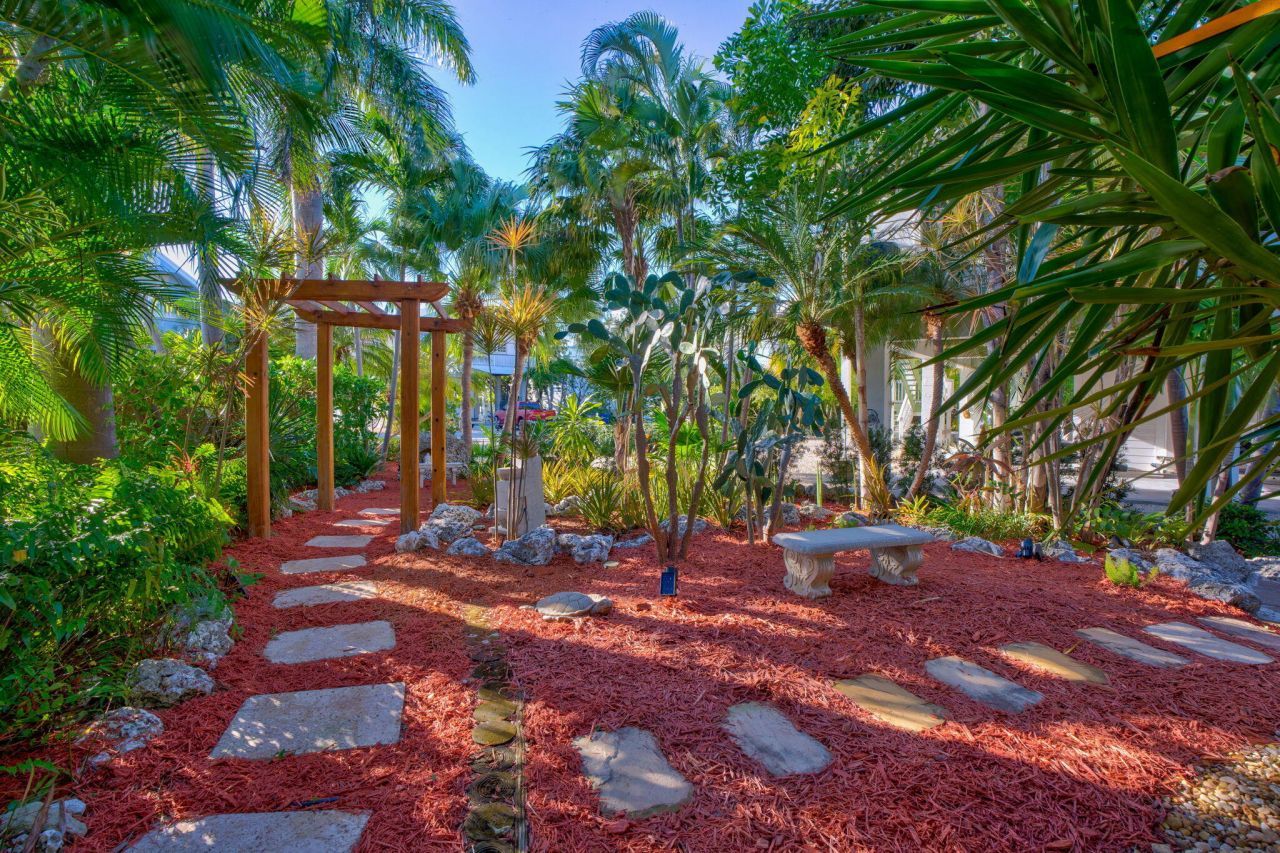 1163 De Lussan Lane, Cudjoe, FL 33042 Photo