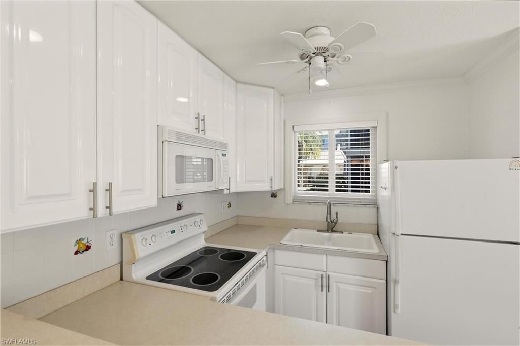 766 Central Ave., Unit 113, Naples, FL 34102 Photo