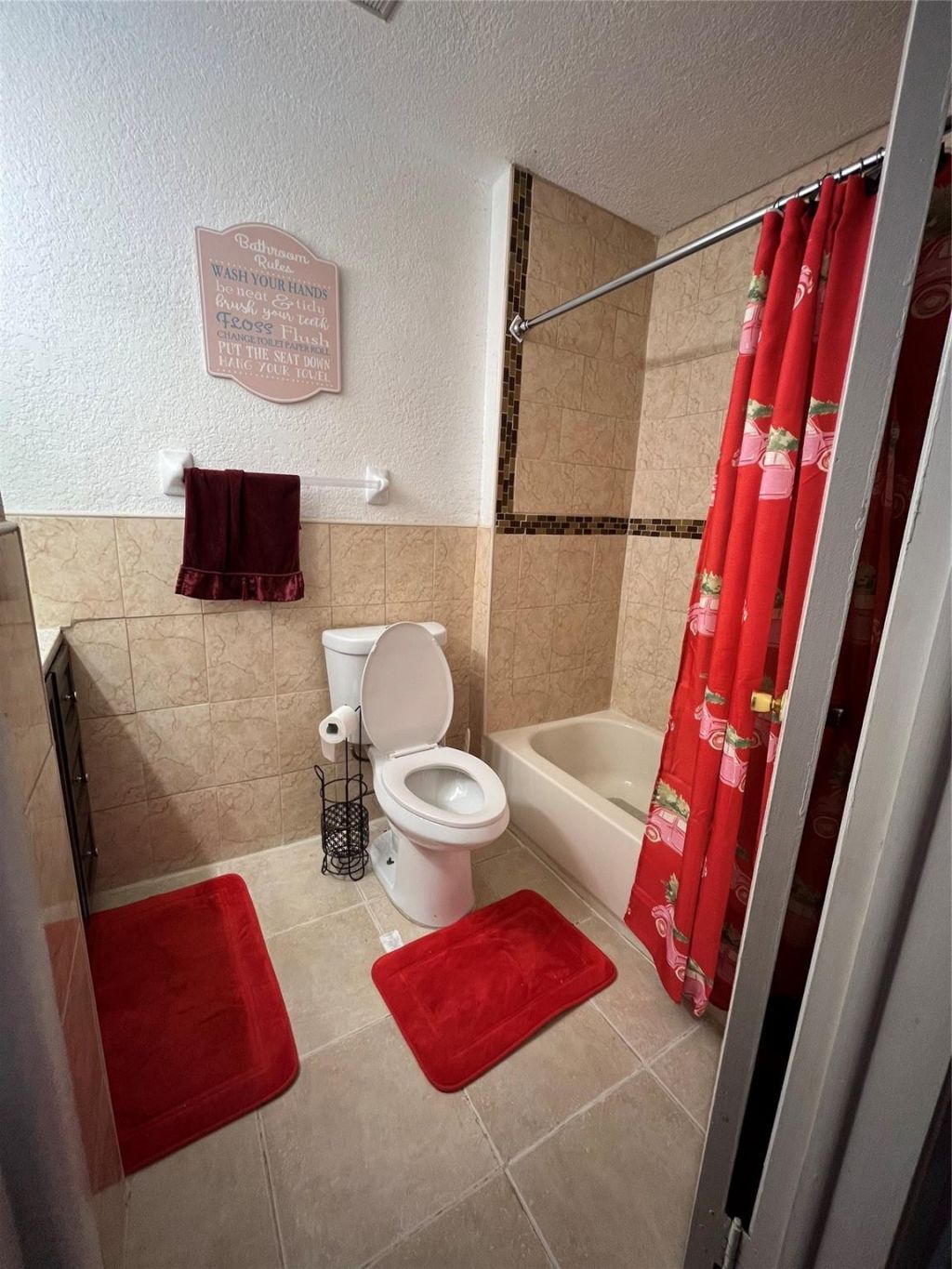 16 Spinning Wheel Lane, Tamarac, FL 33319 Photo