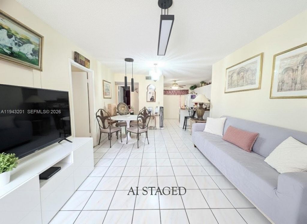7801 W 29th Way, Unit 102, Hialeah, FL 33018 Photo