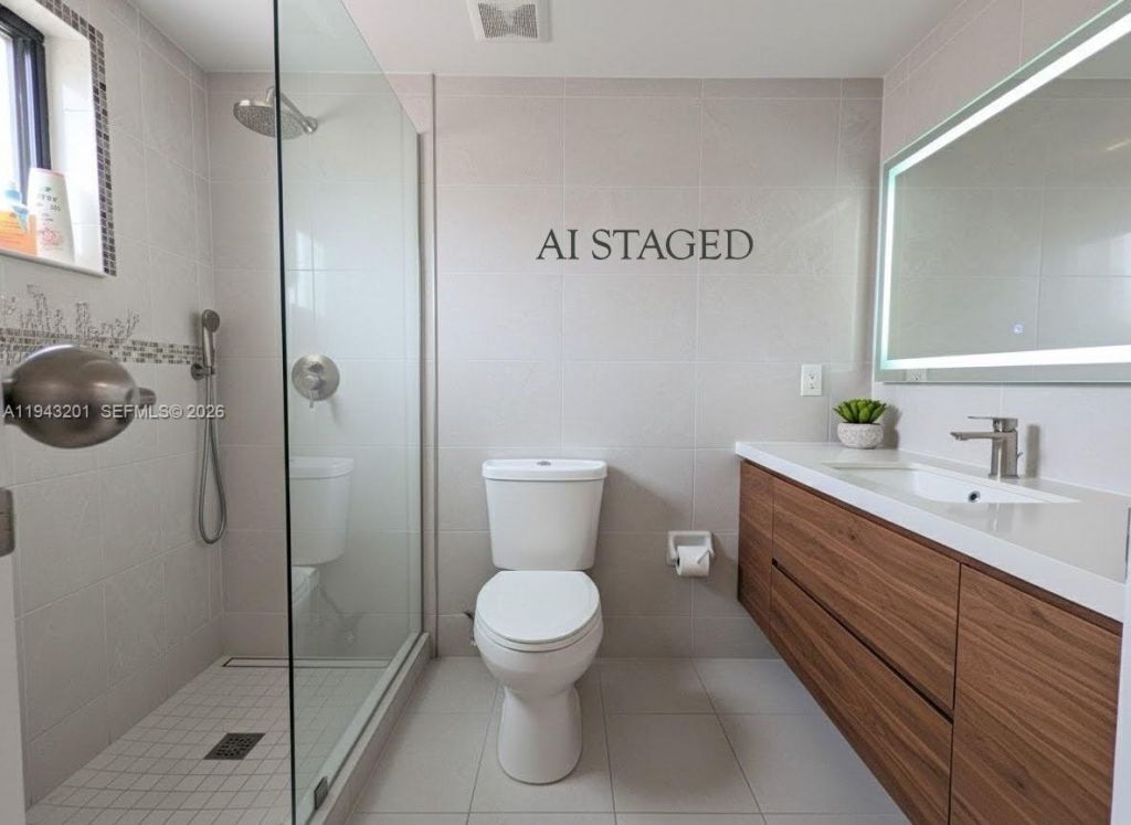 7801 W 29th Way, Unit 102, Hialeah, FL 33018 Photo