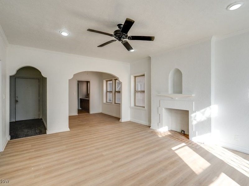 2828 S Moreland Boulevard, Cleveland, OH 44120 Photo 3