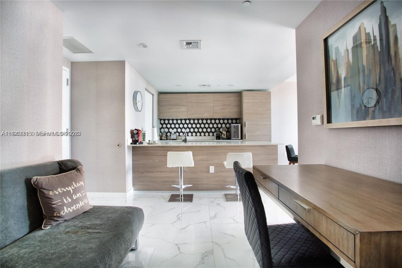 1300 S Miami Ave, Unit 2104, Miami, FL 33130 Photo