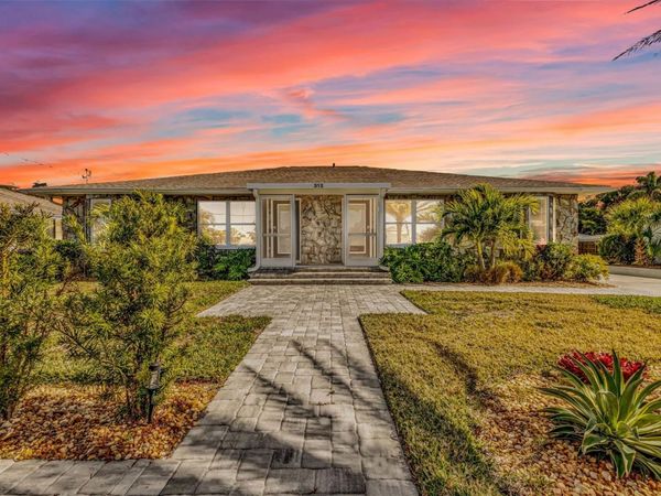 312 BAYSHORE ROAD, NOKOMIS, FL 34275