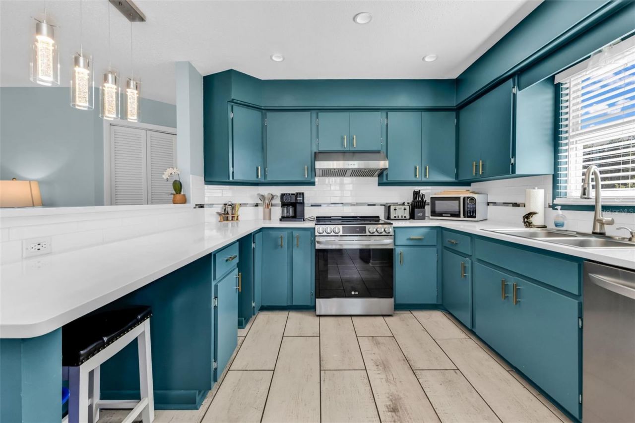 312 Bayshore Road, Nokomis, FL 34275 Photo