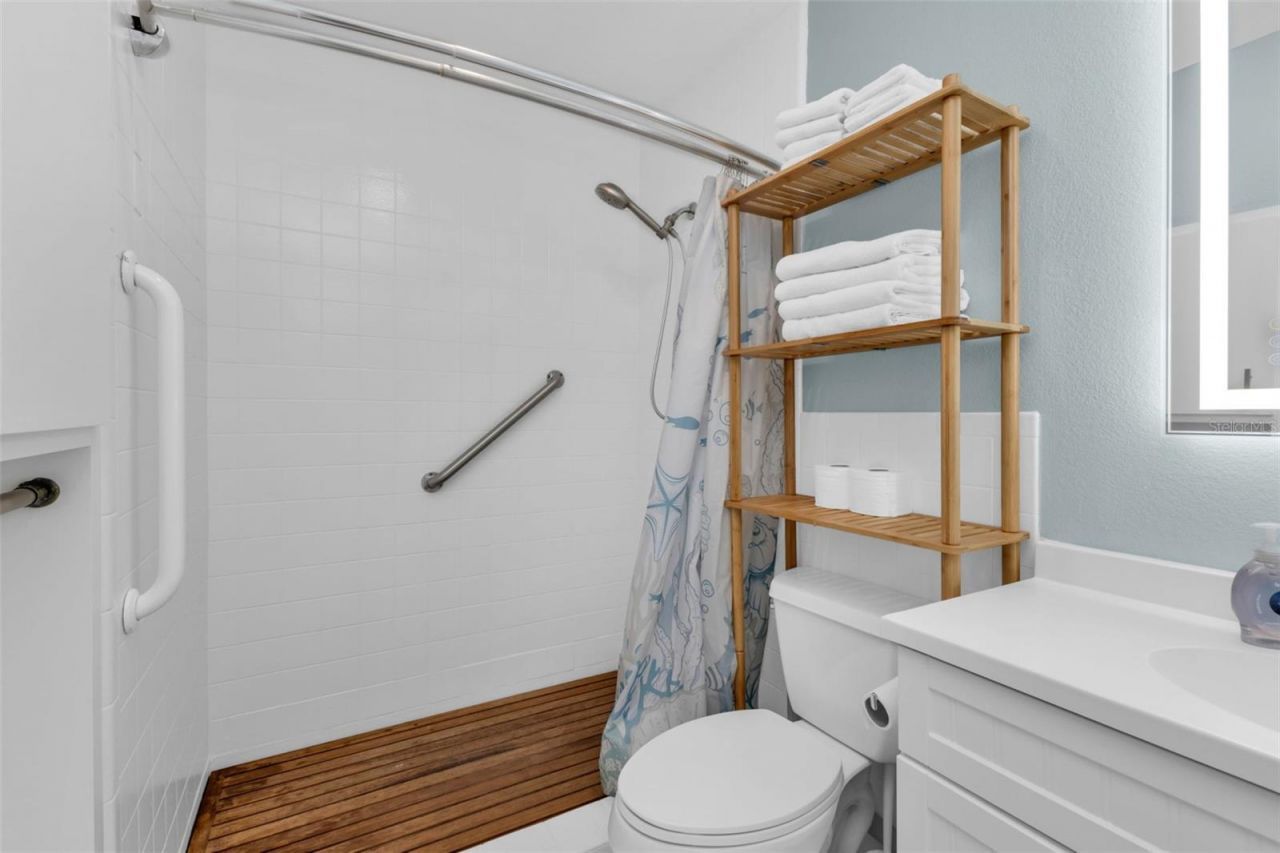 312 Bayshore Road, Nokomis, FL 34275 Photo
